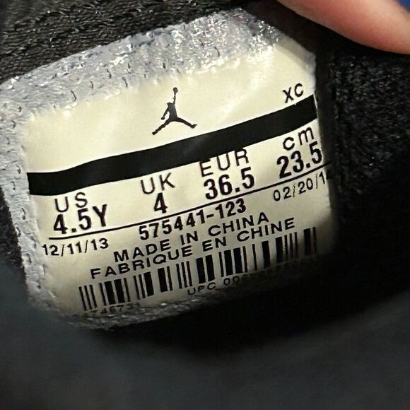 NIKE air jordan 1 retro carmine mid top shoes sneakers size 4.5Y - Picture 3 of 7